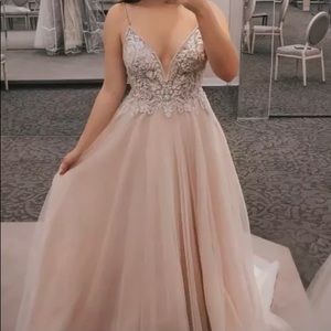 A line Galina Signature wedding dress